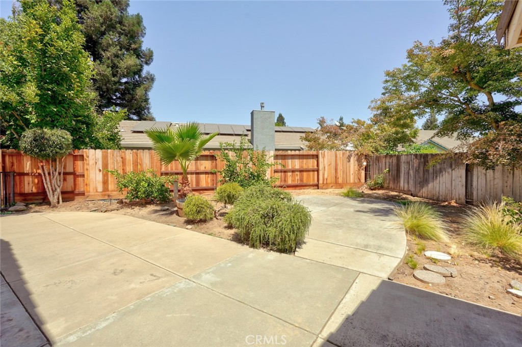 main property photo 51