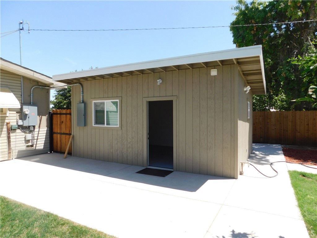 main property photo 47