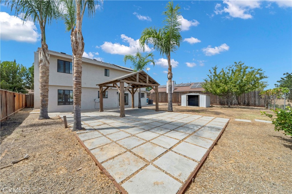 main property photo 33