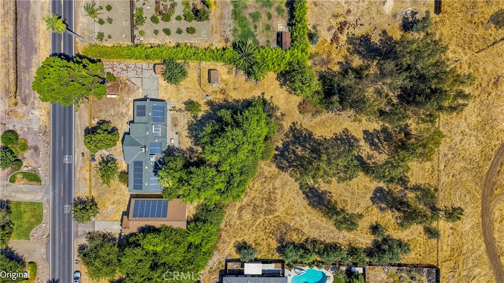 main property photo 4