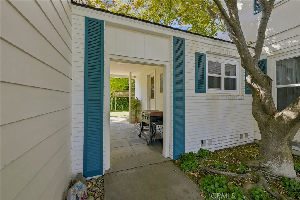 main property photo 60