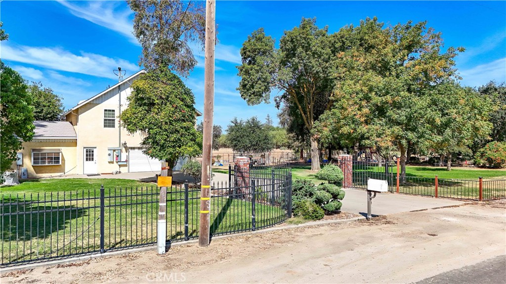 main property photo 50