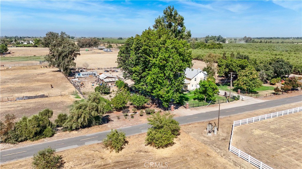 main property photo 70