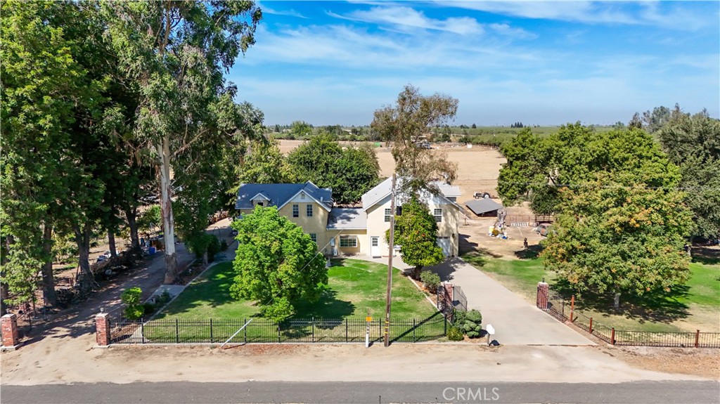 main property photo 74