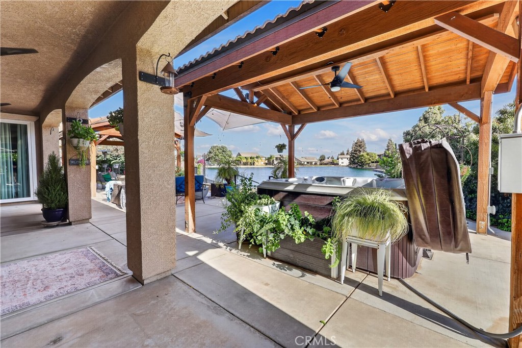 main property photo 44