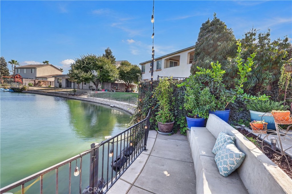 main property photo 49