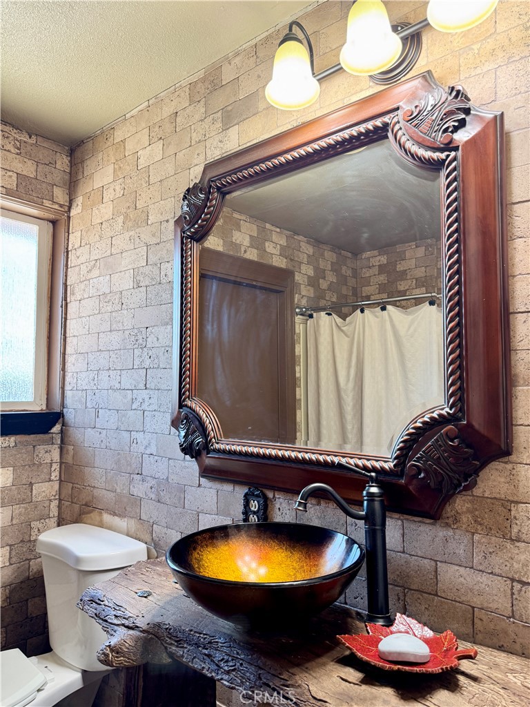 main property photo 74