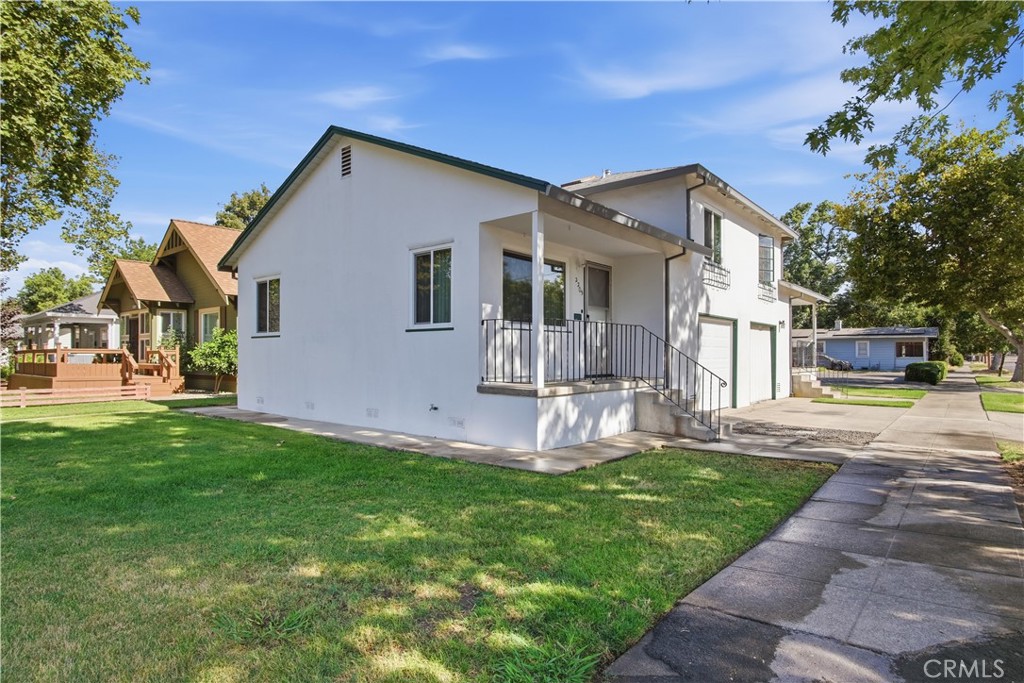 main property photo 8