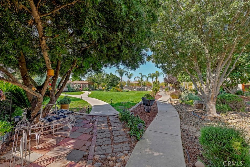 main property photo 60