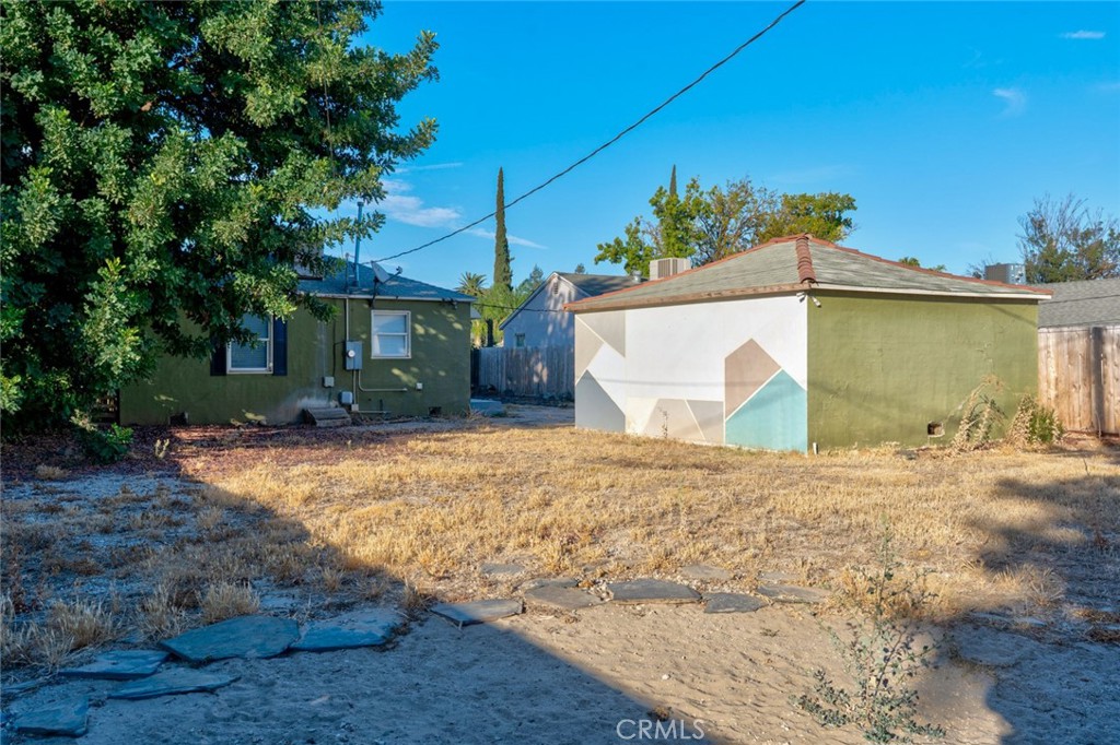main property photo 43