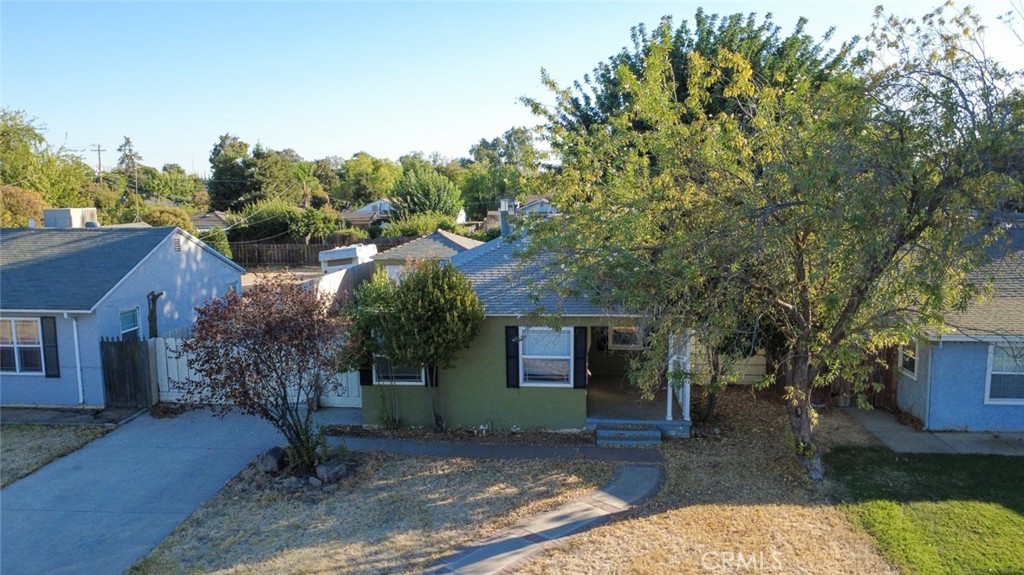 main property photo 48