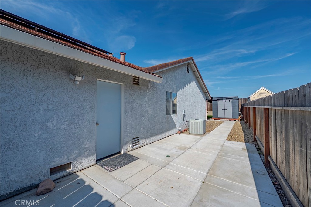 main property photo 37