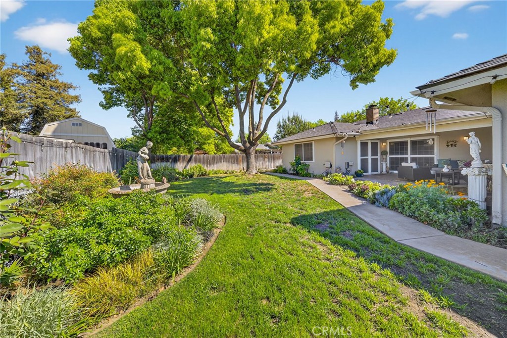 main property photo 36