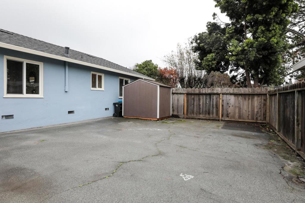 main property photo 58