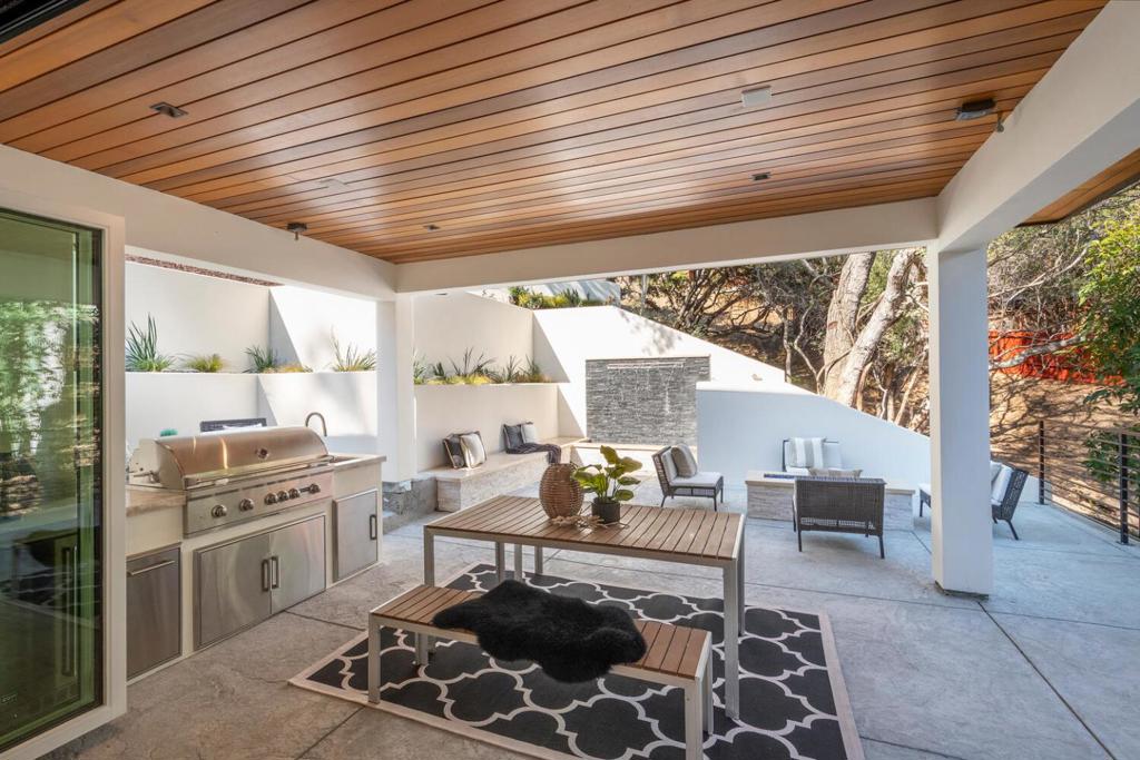 main property photo 64