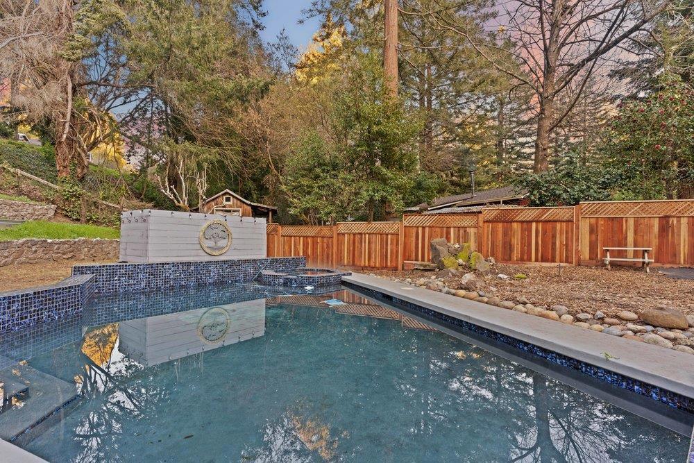 main property photo 59
