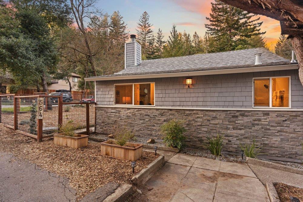 main property photo 76