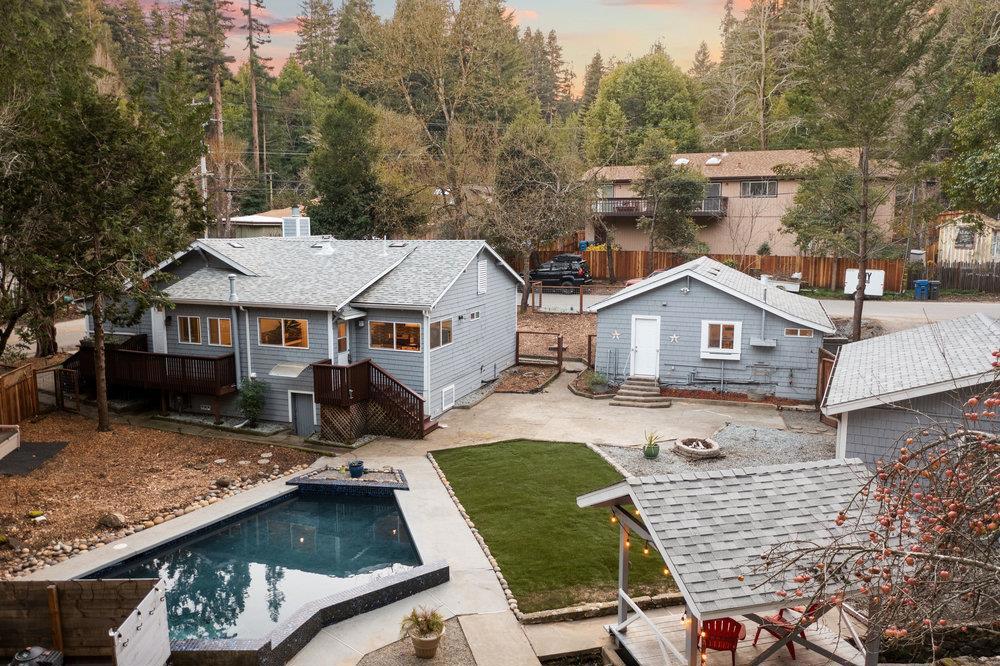 main property photo 79