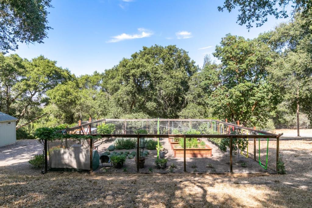 main property photo 60
