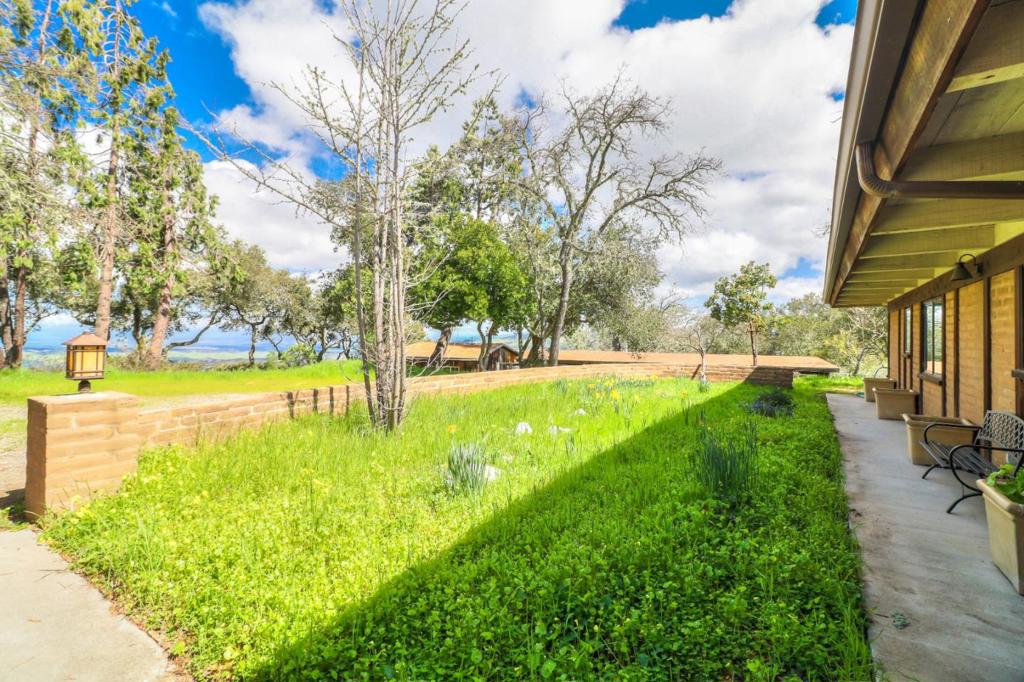 main property photo 84