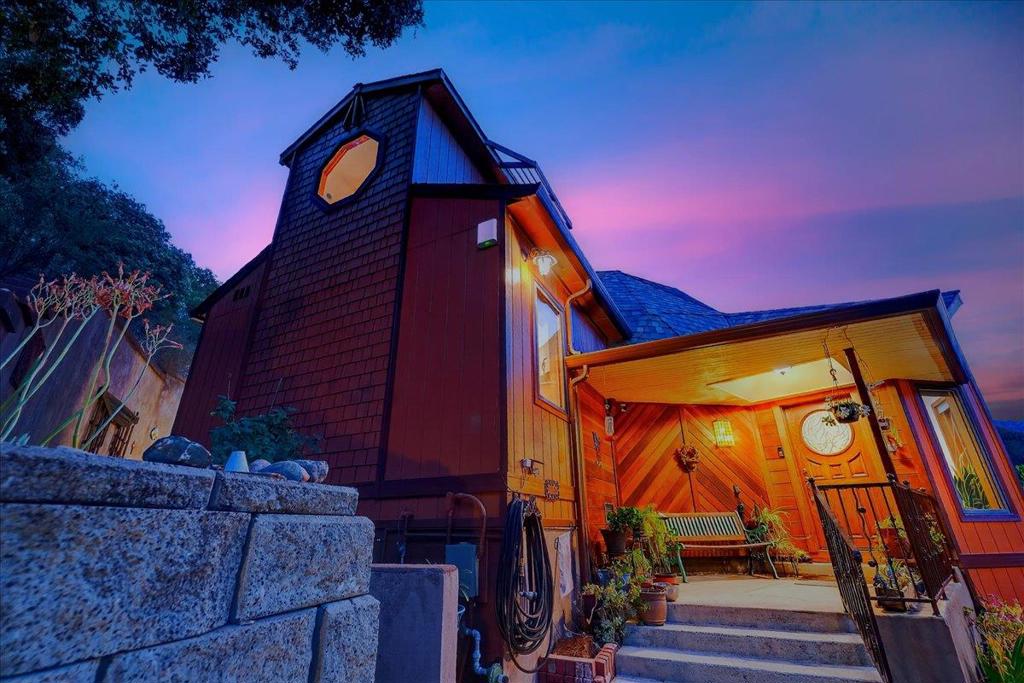 main property photo 81