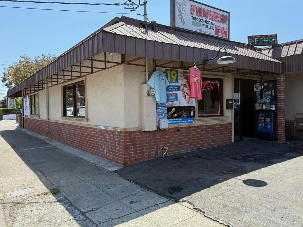 main property photo 4