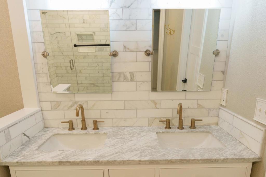 main property photo 65
