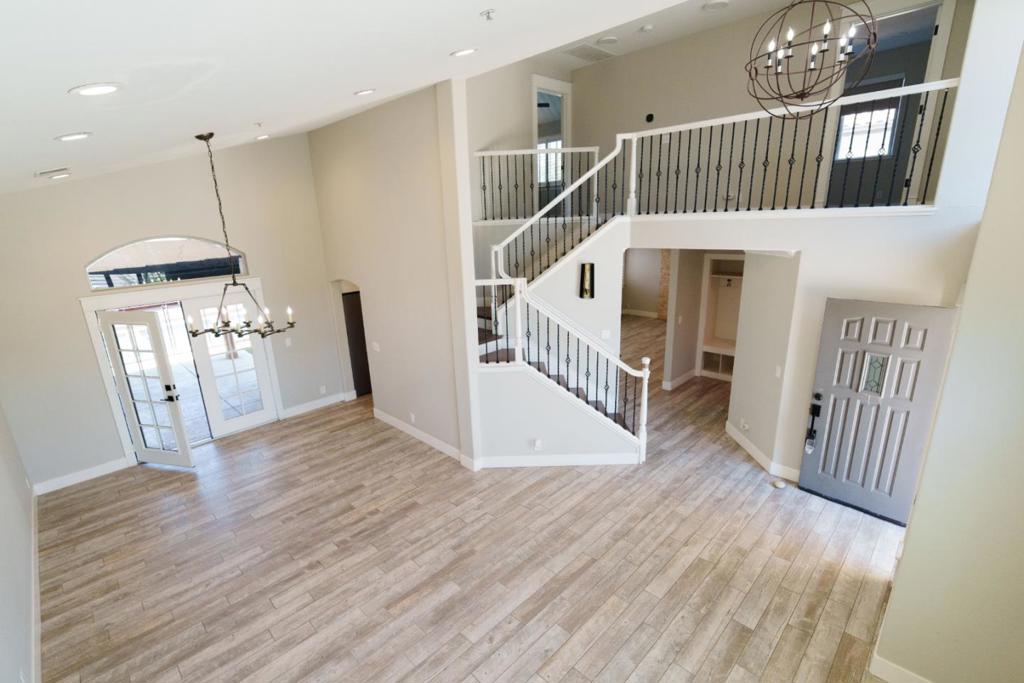 main property photo 79