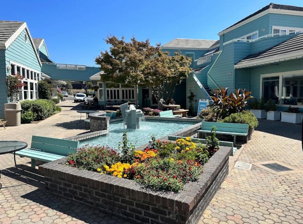main property photo 16