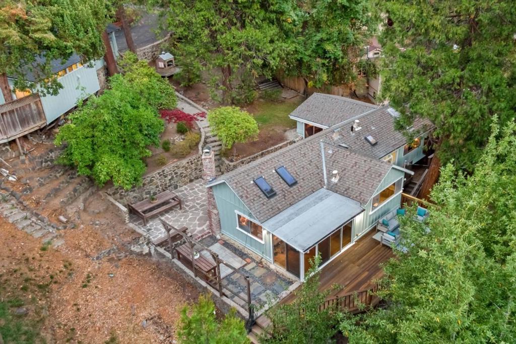 main property photo 62