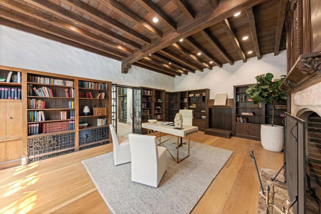 main property photo 39