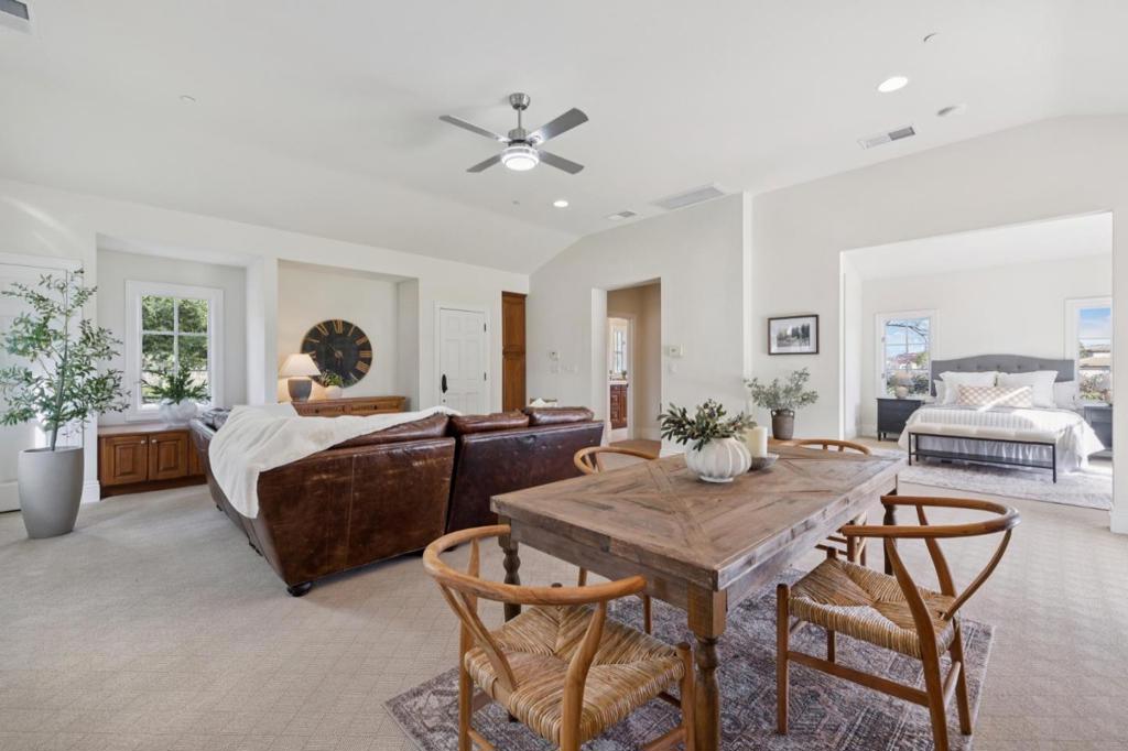 main property photo 65