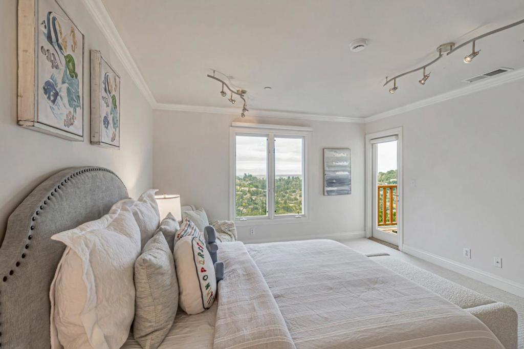 main property photo 73