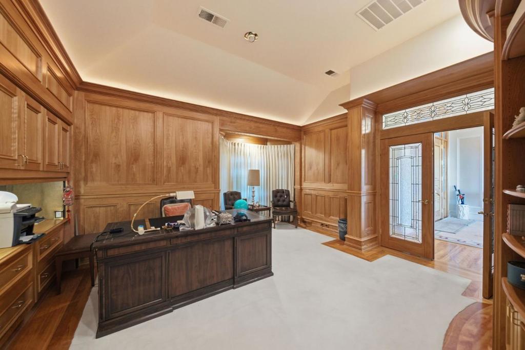main property photo 54