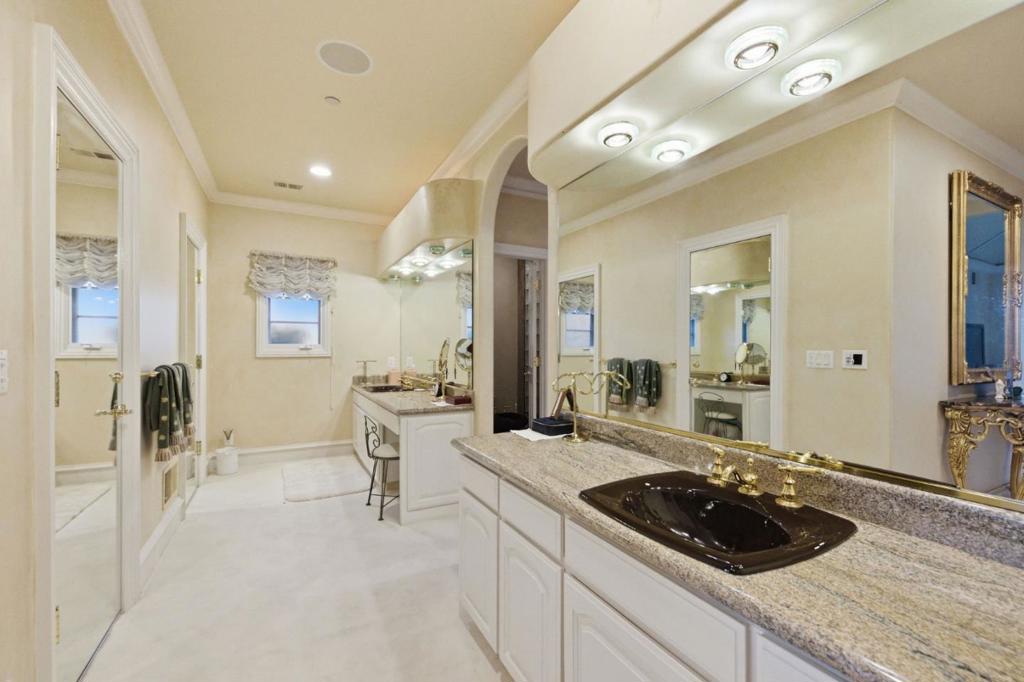 main property photo 64