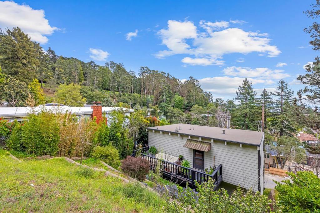 main property photo 61