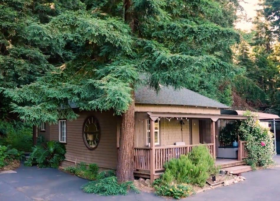 main property photo 58