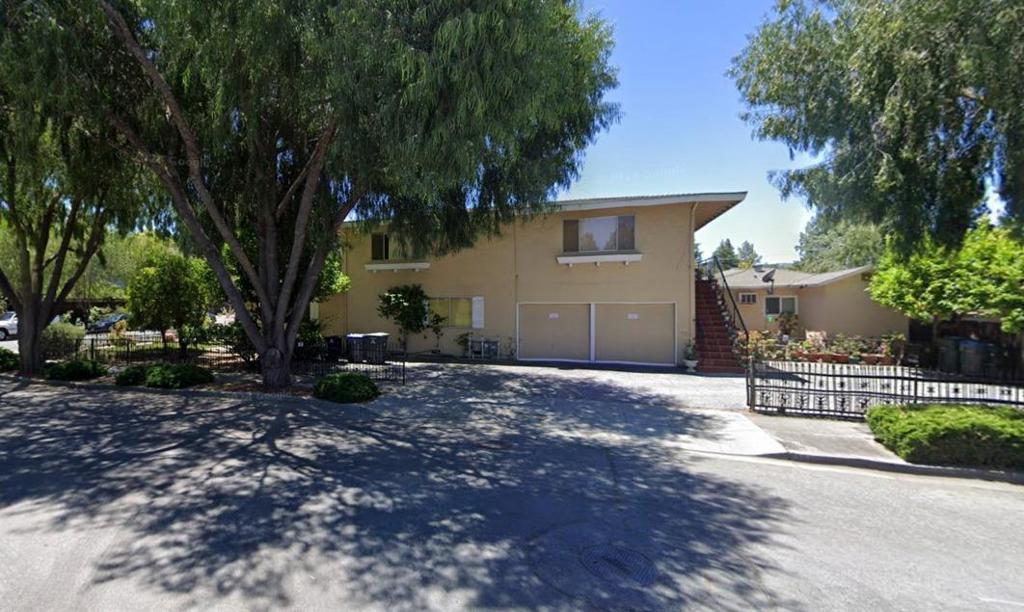main property photo 8
