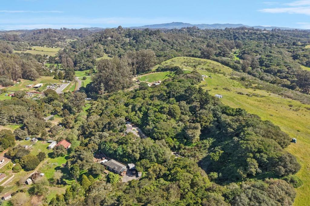 main property photo 50