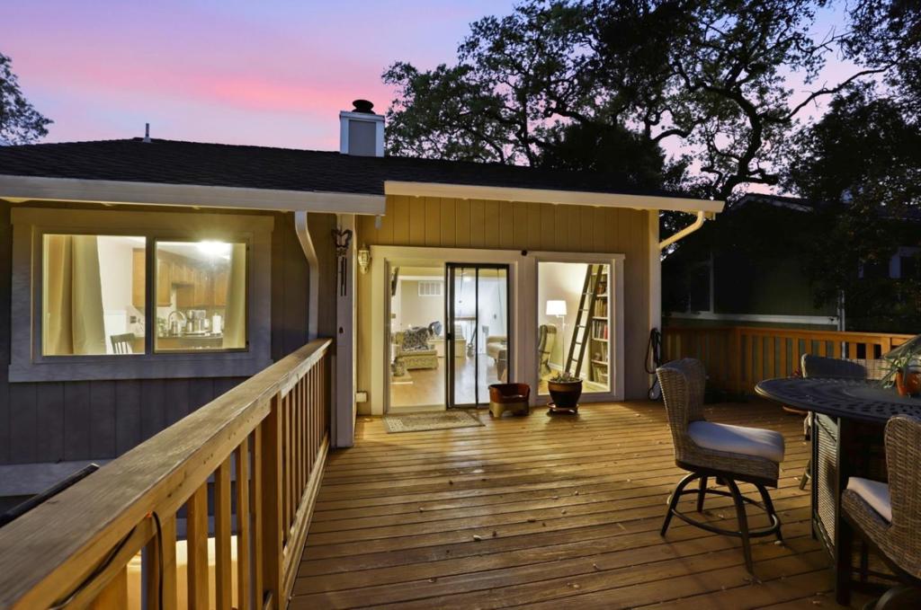 main property photo 41