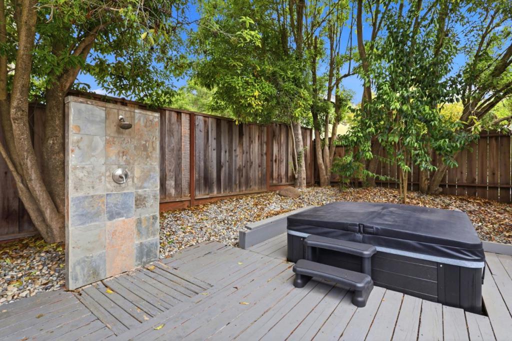 main property photo 62
