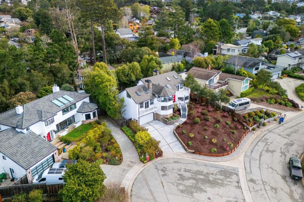 main property photo 69