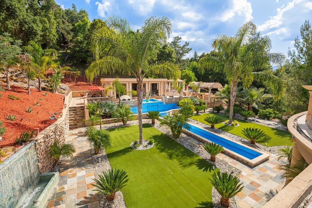 main property photo 46