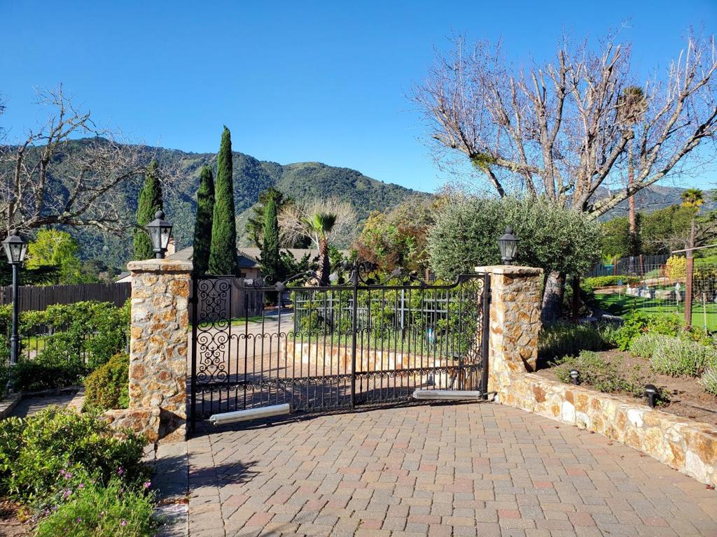 main property photo 51