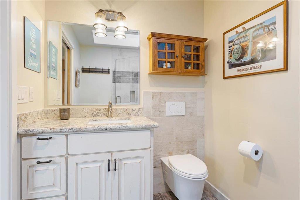 main property photo 64