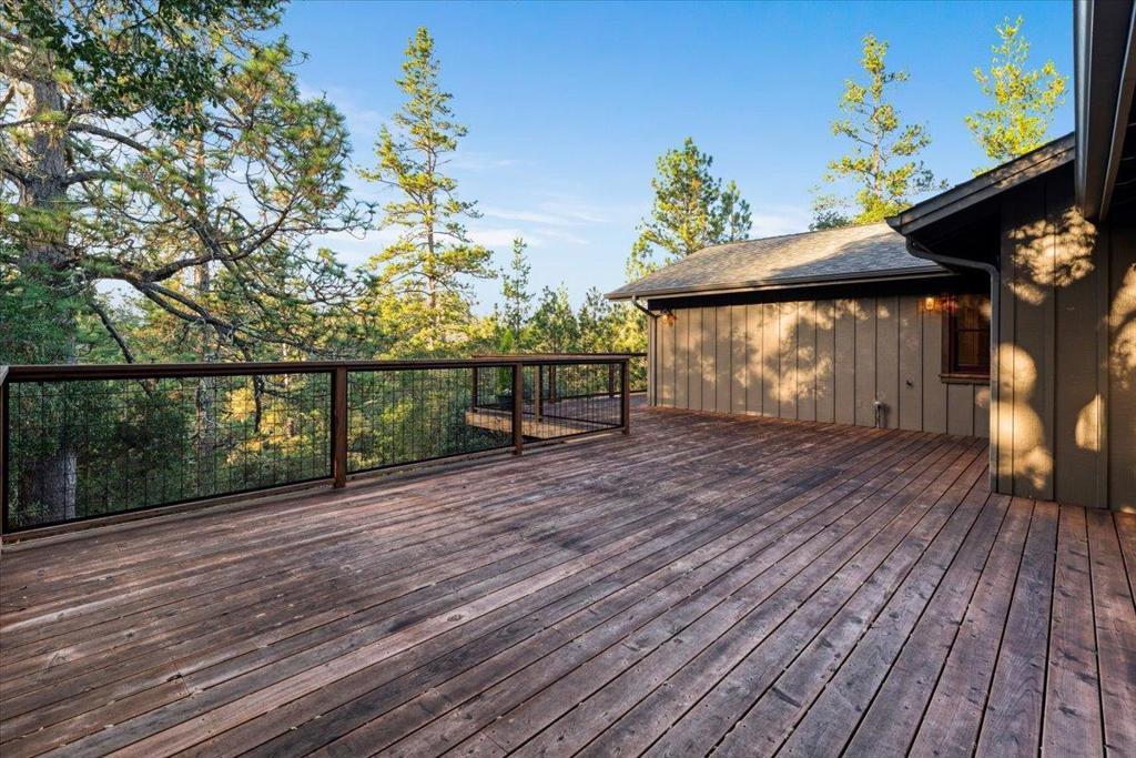 main property photo 74