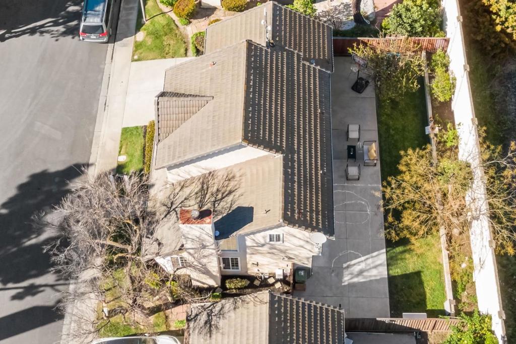main property photo 54