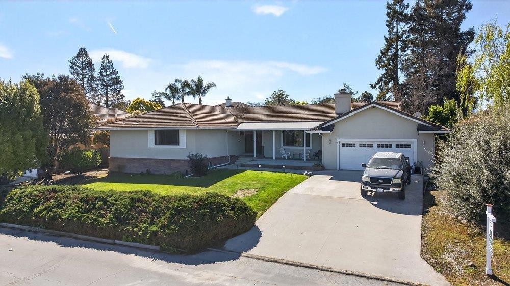 main property photo 49