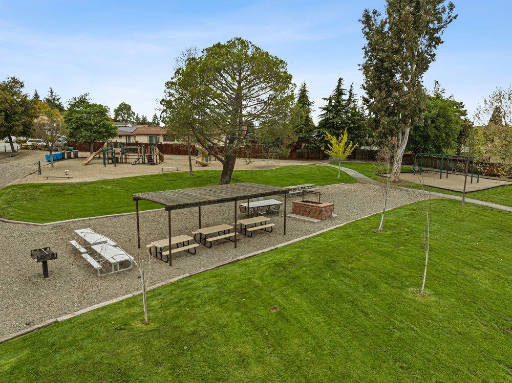 main property photo 70
