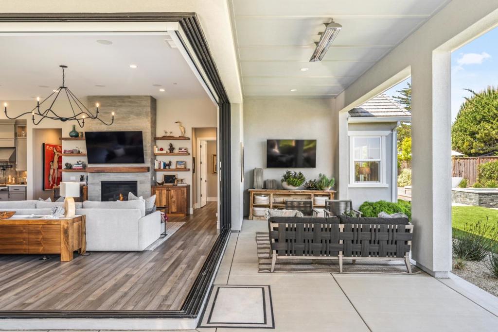 main property photo 60